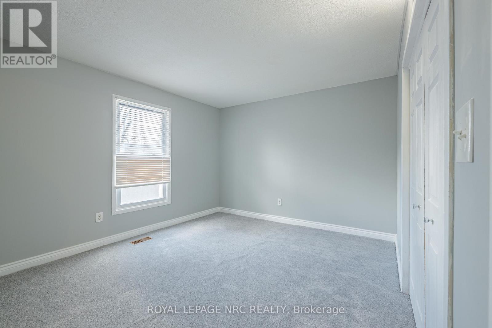 












4160 DORCHESTER ROAD

,
Niagara Falls (Morrison),




Ontario
L2E6N2


