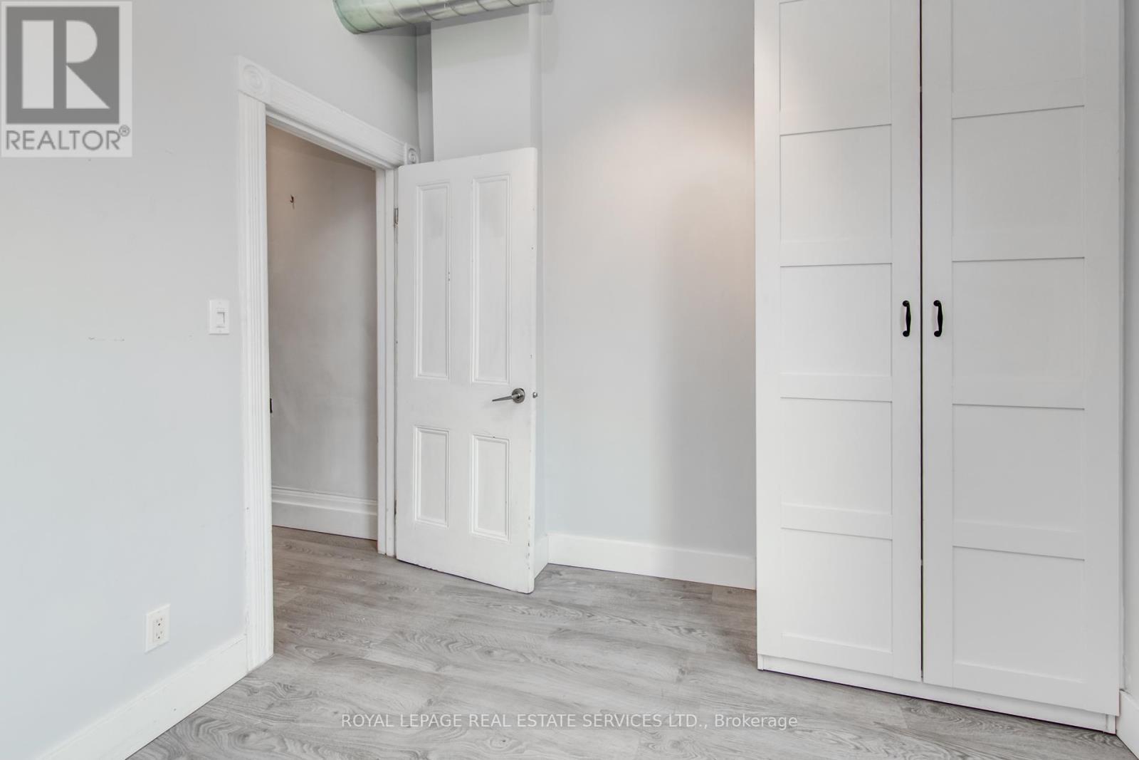 












2 - 53 GLADSTONE AVENUE

,
Toronto,




Ontario
M6J3K7

