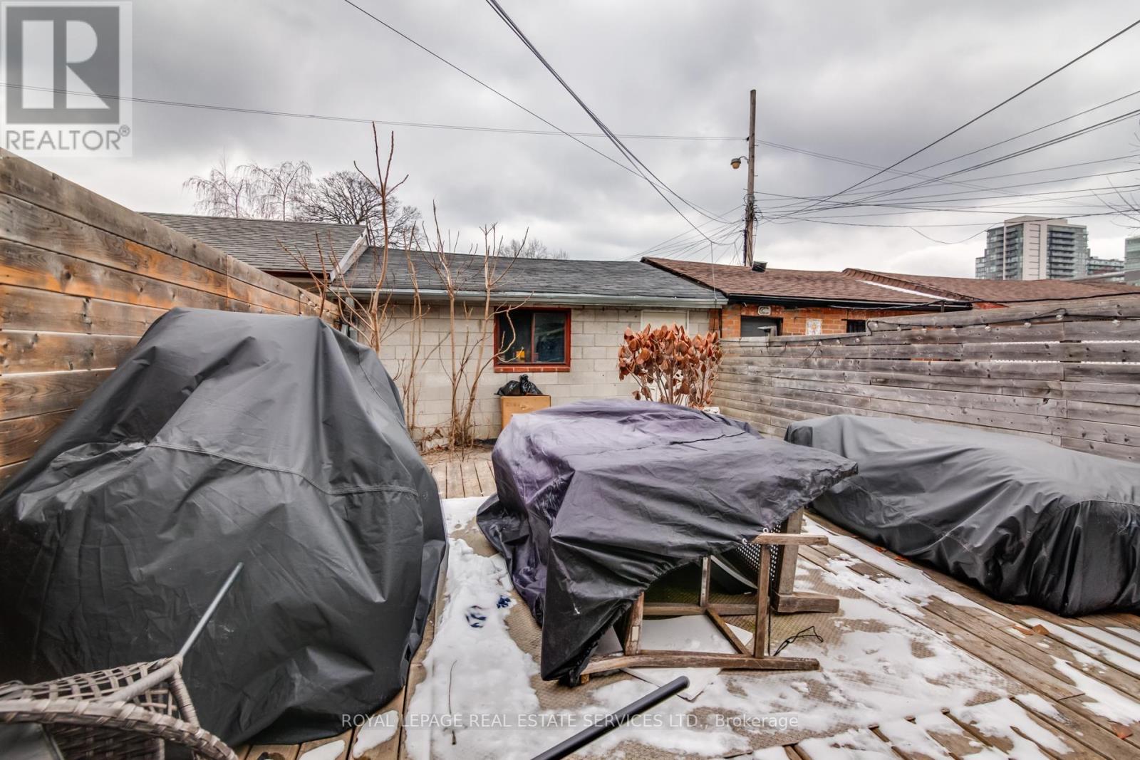 












2 - 53 GLADSTONE AVENUE

,
Toronto,




Ontario
M6J3K7

