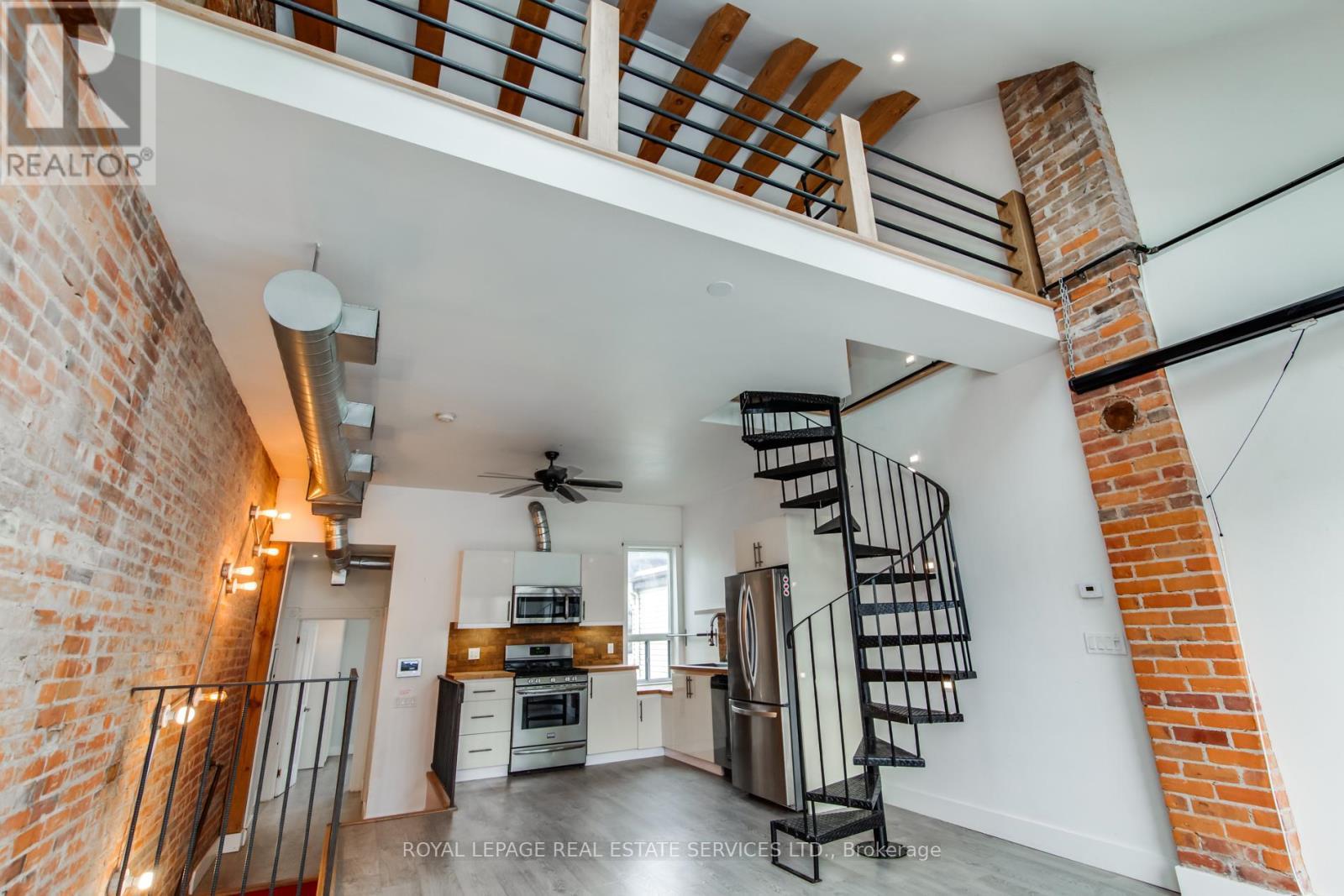 












2 - 53 GLADSTONE AVENUE

,
Toronto,




Ontario
M6J3K7

