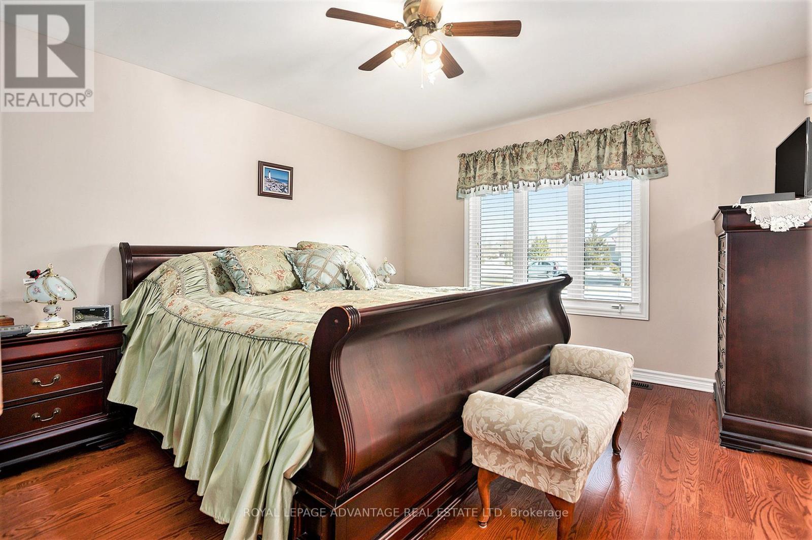 












521 CRAIN DRIVE

,
Drummond/North Elmsley,




Ontario
K7H3C9

