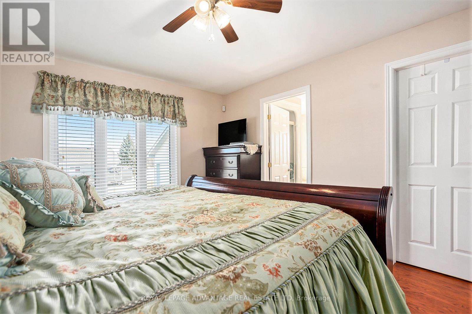 












521 CRAIN DRIVE

,
Drummond/North Elmsley,




Ontario
K7H3C9

