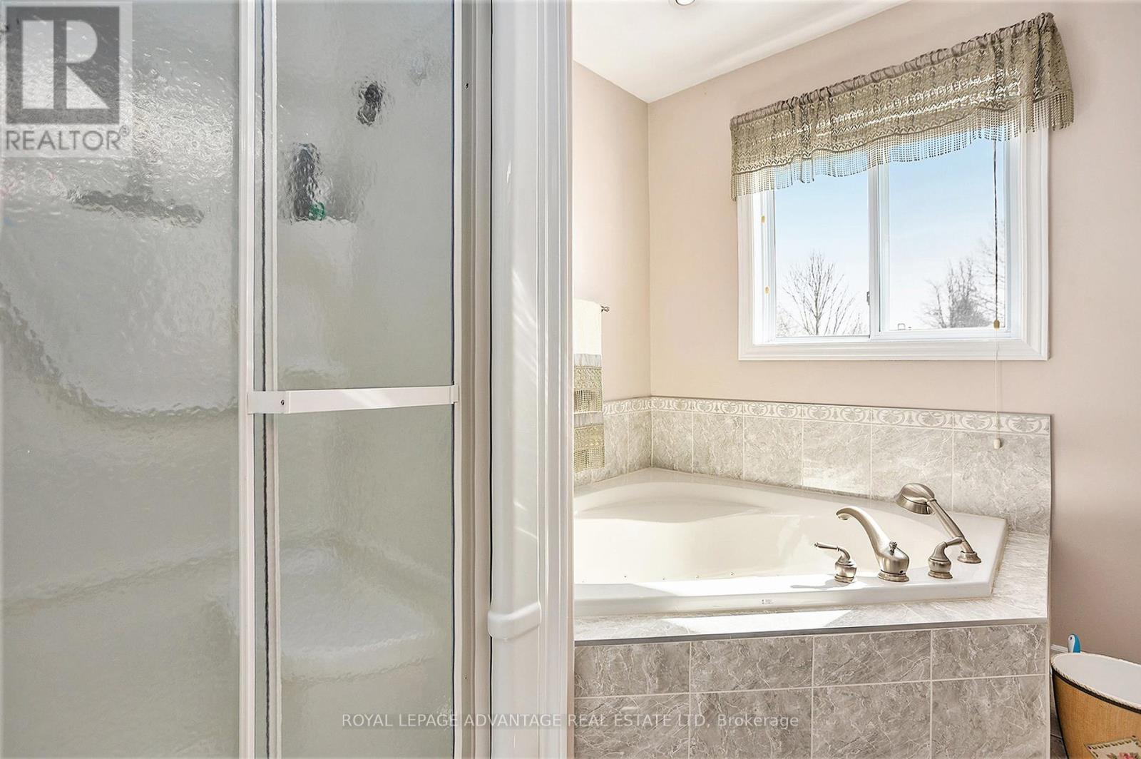 












521 CRAIN DRIVE

,
Drummond/North Elmsley,




Ontario
K7H3C9

