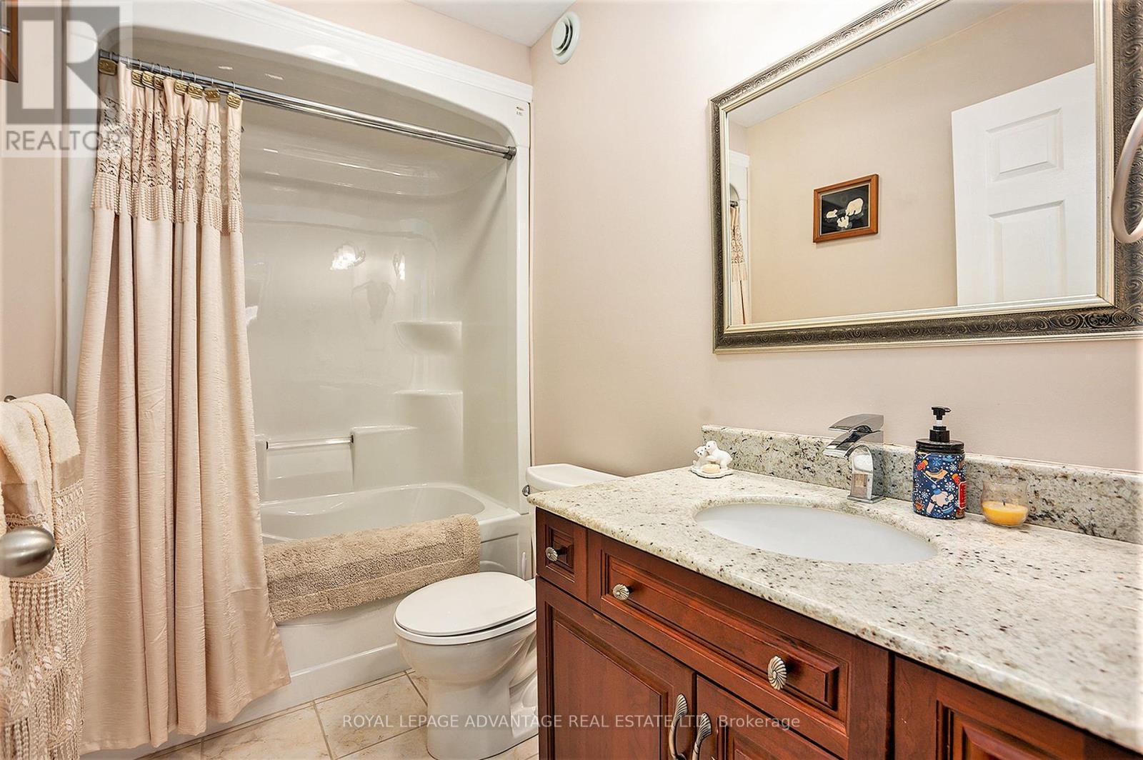 












521 CRAIN DRIVE

,
Drummond/North Elmsley,




Ontario
K7H3C9

