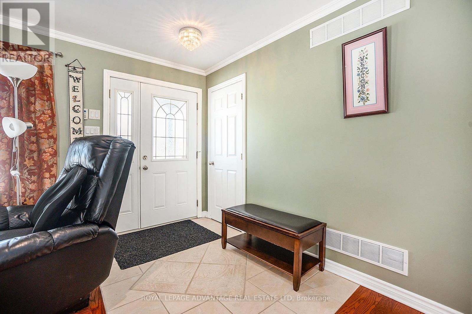 












521 CRAIN DRIVE

,
Drummond/North Elmsley,




Ontario
K7H3C9

