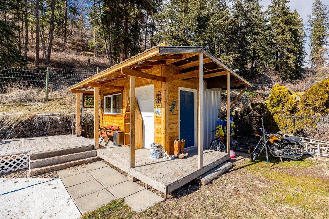 









5817


Victoria

Street,
Peachland,




BC
V0H 1X4

