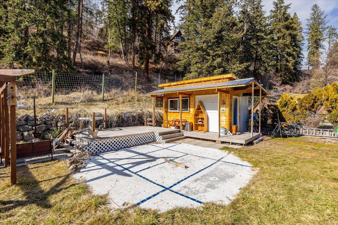 









5817


Victoria

Street,
Peachland,




BC
V0H 1X4

