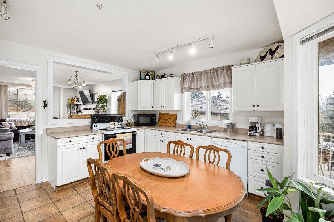 









5817


Victoria

Street,
Peachland,




BC
V0H 1X4

