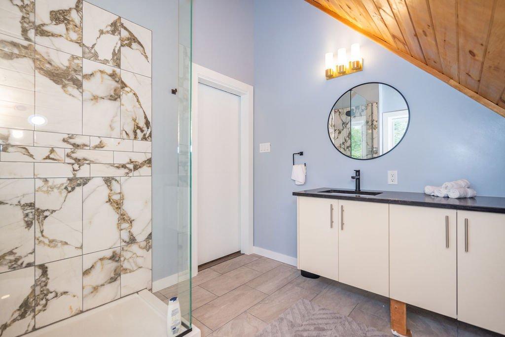 









827


Ch. de la Chute

,
Mansfield-et-Pontefract,




QC
J0X1R0

