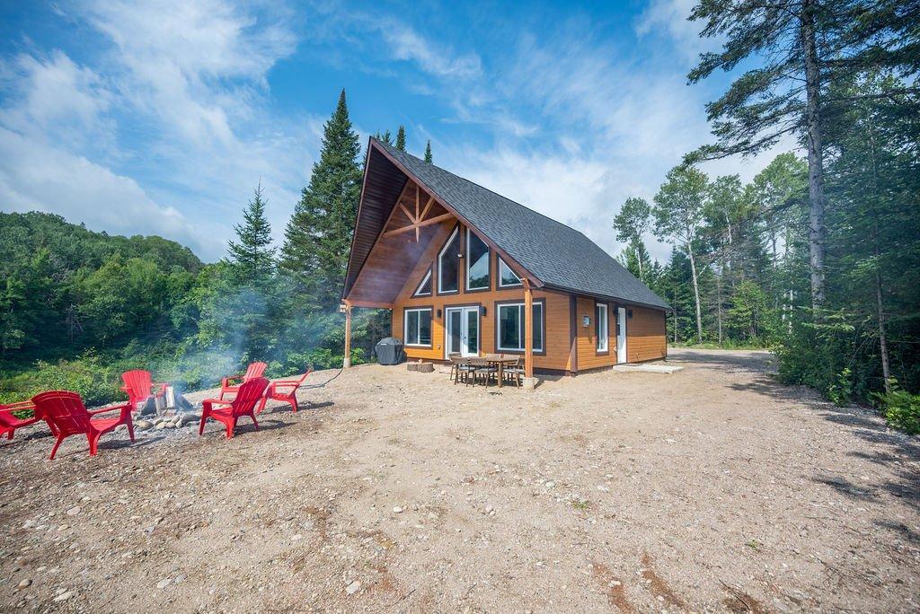









827


Ch. de la Chute

,
Mansfield-et-Pontefract,




QC
J0X1R0

