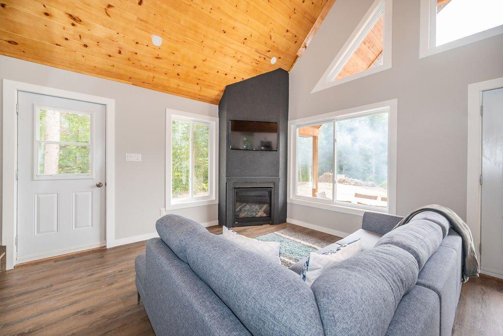 









827


Ch. de la Chute

,
Mansfield-et-Pontefract,




QC
J0X1R0

