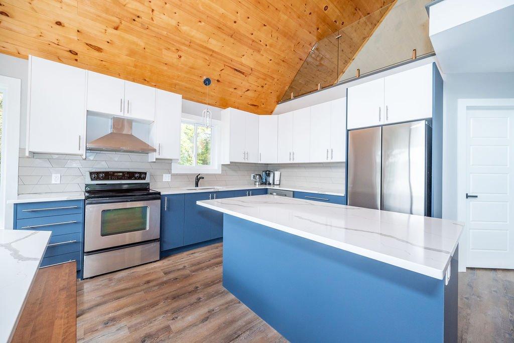 









827


Ch. de la Chute

,
Mansfield-et-Pontefract,




QC
J0X1R0


