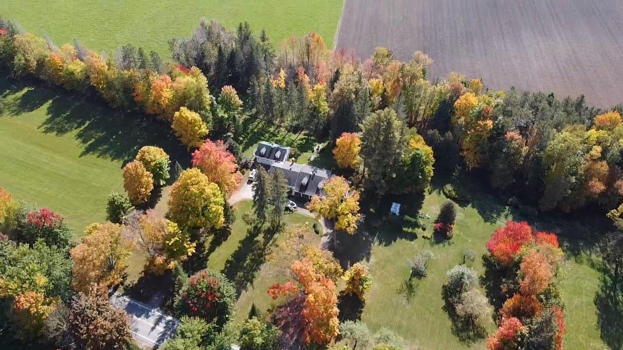 









821


Route 208 O.

,
Hatley - Municipalité,




QC
J0B4B0

