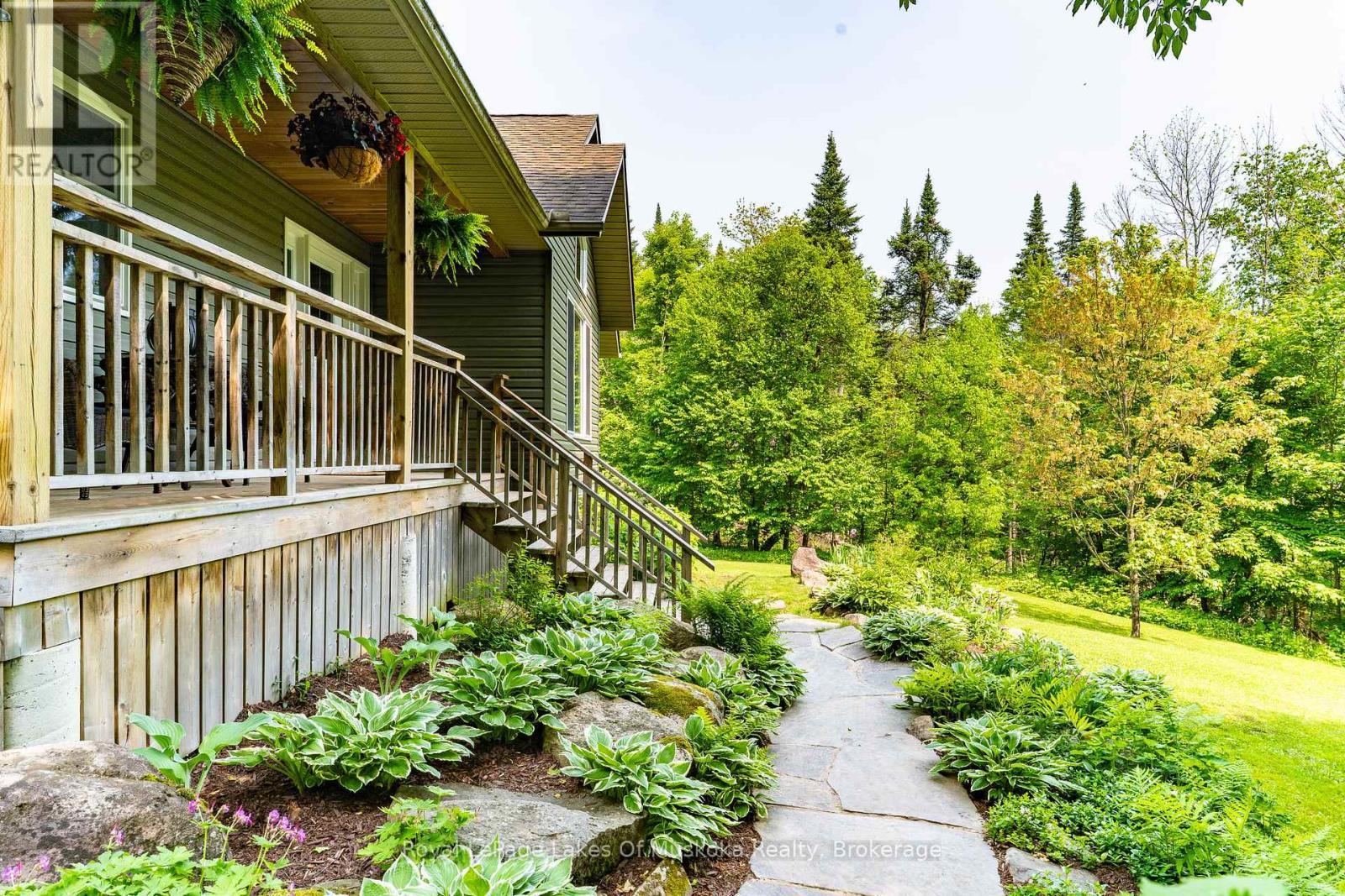 












1334 BEATRICE TOWNLINE ROAD

,
Muskoka Lakes (Watt),




Ontario
P1L1X5

