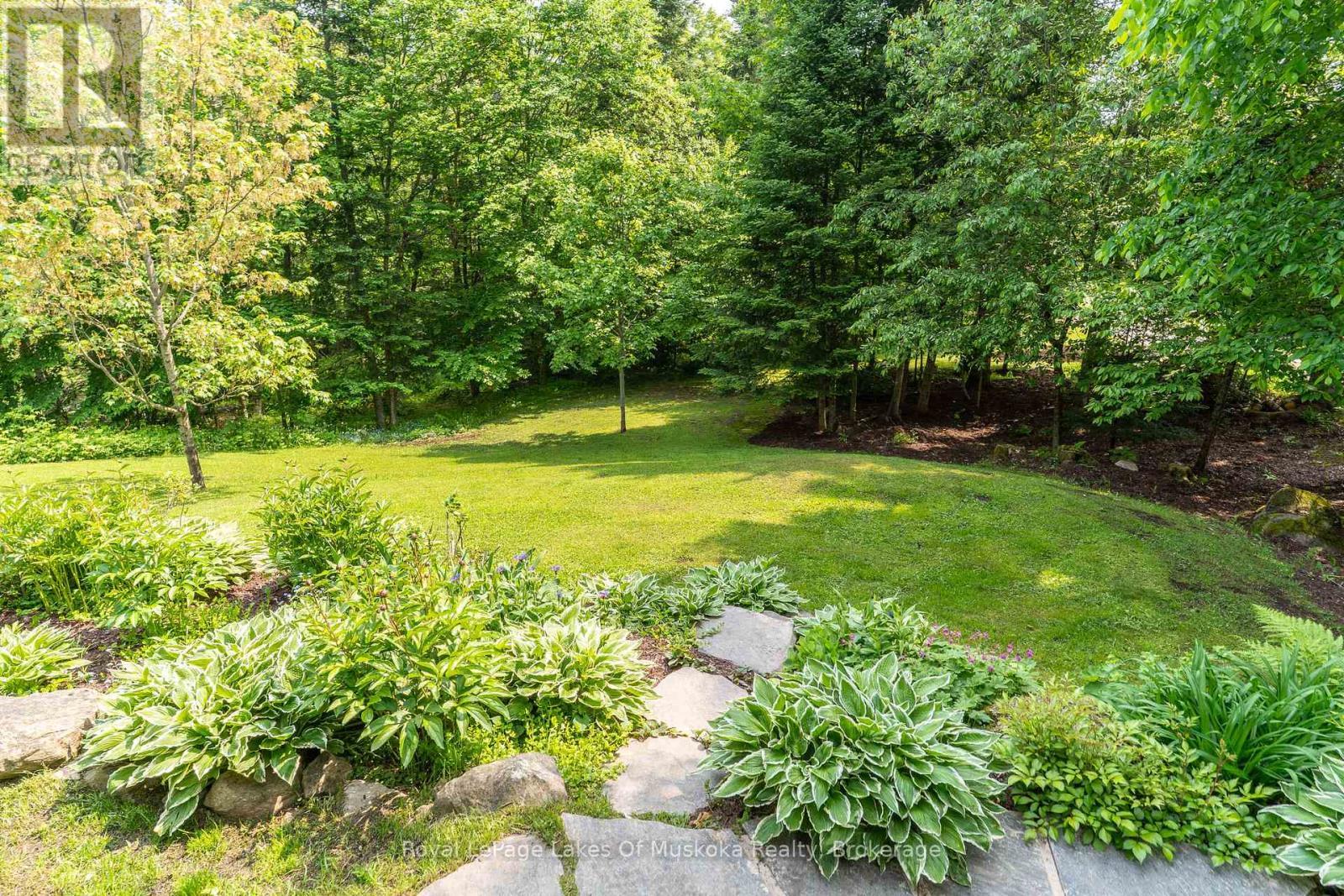 












1334 BEATRICE TOWNLINE ROAD

,
Muskoka Lakes (Watt),




Ontario
P1L1X5

