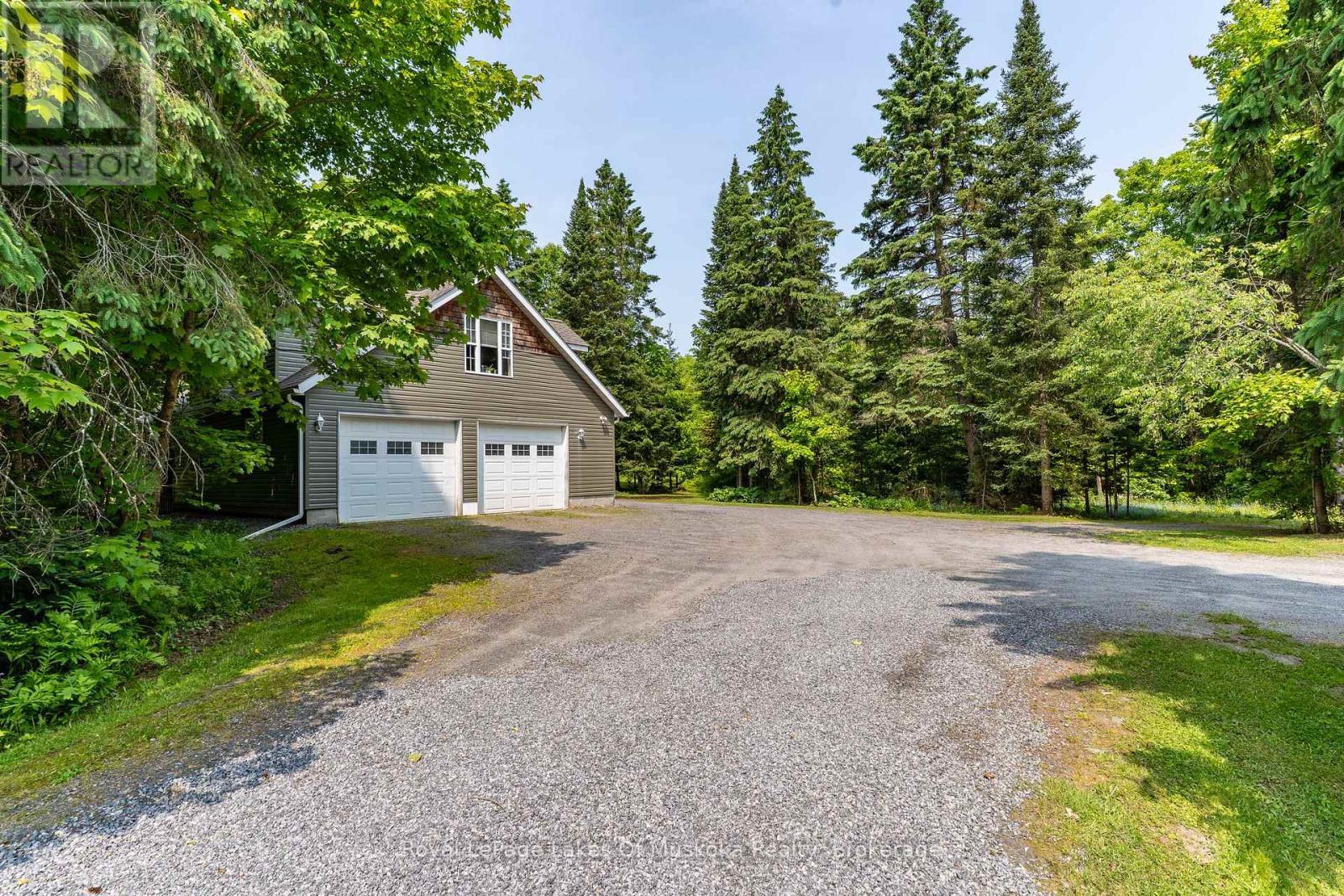 












1334 BEATRICE TOWNLINE ROAD

,
Muskoka Lakes (Watt),




Ontario
P1L1X5

