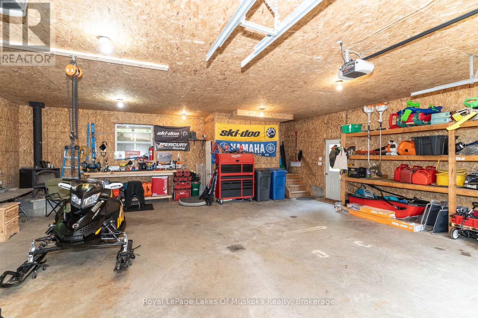 












1334 BEATRICE TOWNLINE ROAD

,
Muskoka Lakes (Watt),




Ontario
P1L1X5

