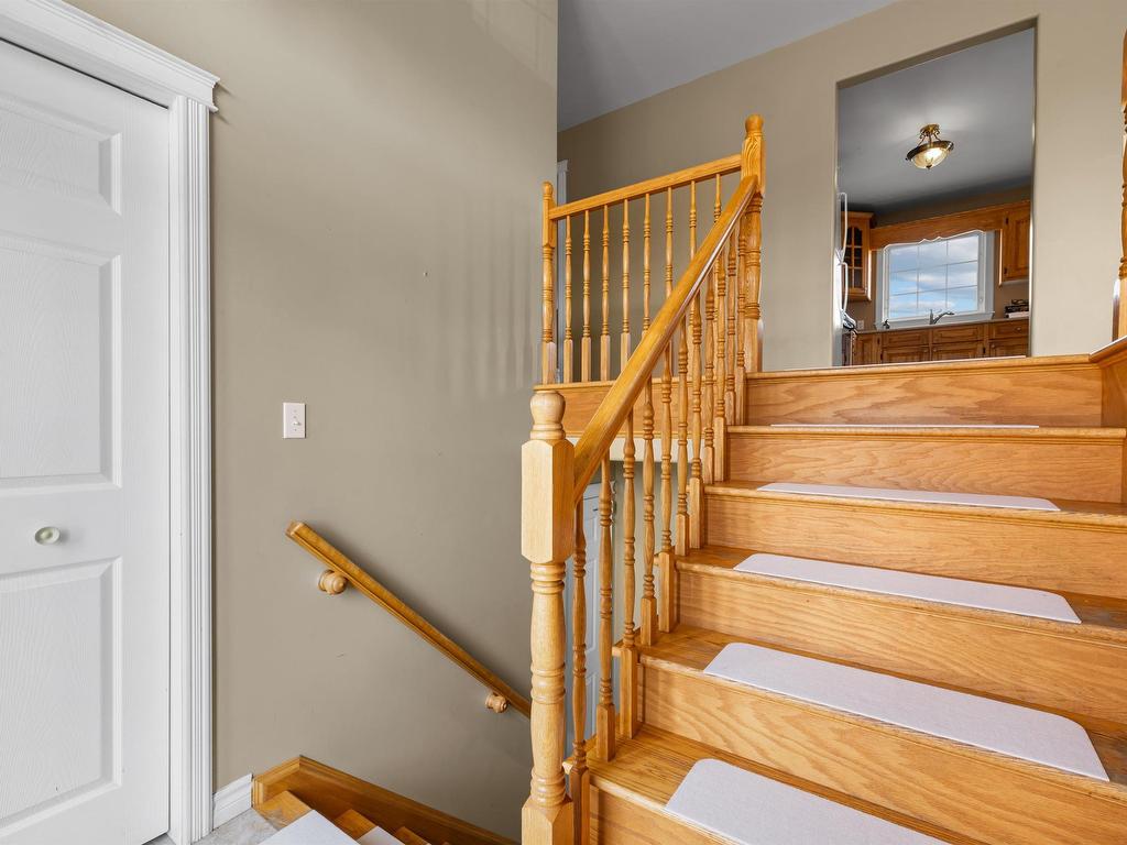 












38 Commonwealth Avenue

,
Charlottetown,




PE
C1E 2E9

