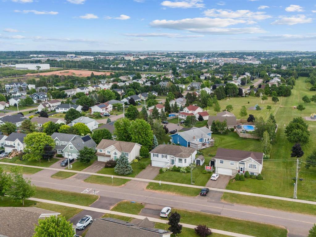 












38 Commonwealth Avenue

,
Charlottetown,




PE
C1E 2E9

