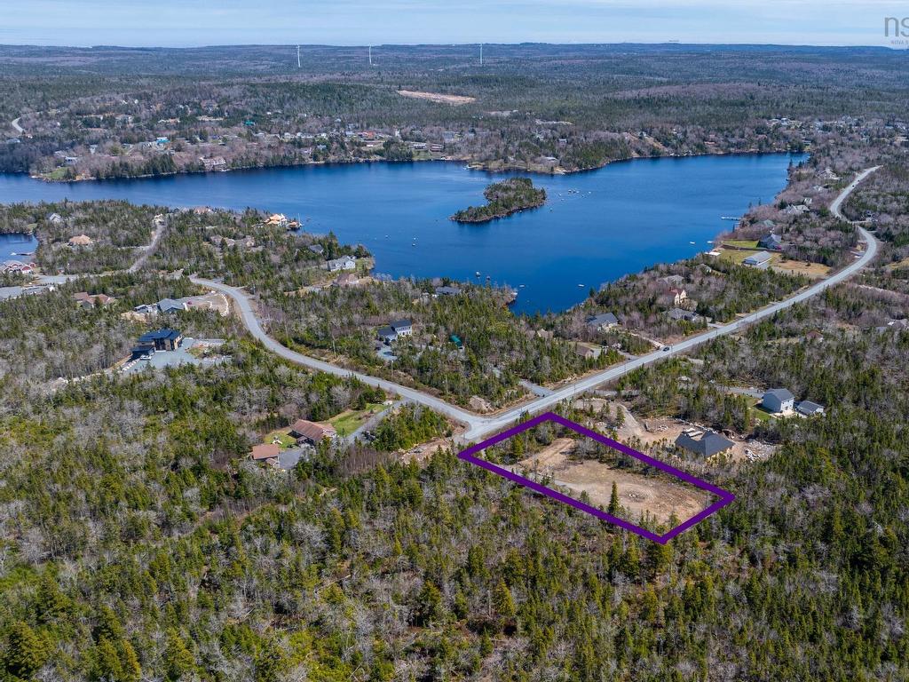 












142 Sarah Ingraham Drive

,
Williamswood,




NS
B3V 1N2

