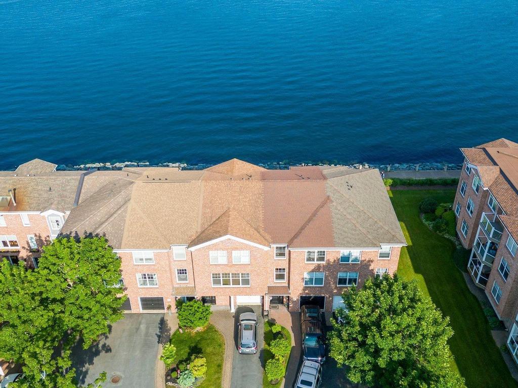 












13 Arthur Lismer Court

,
Bedford,




NS
B4A 4B4

