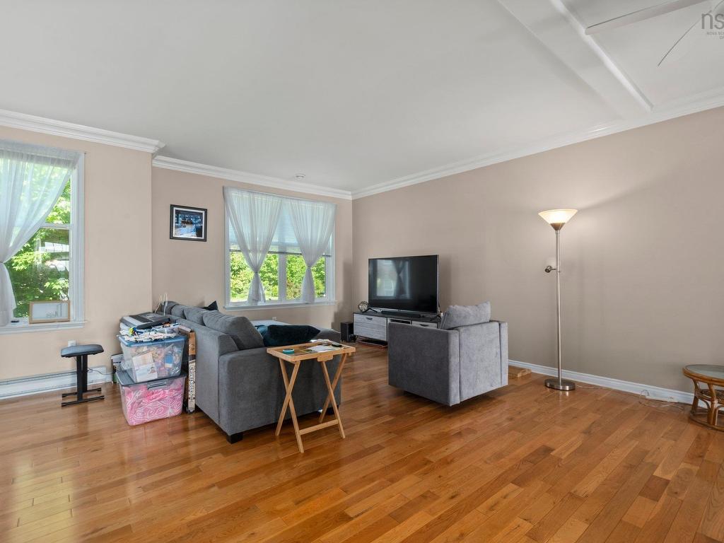 












13 Arthur Lismer Court

,
Bedford,




NS
B4A 4B4

