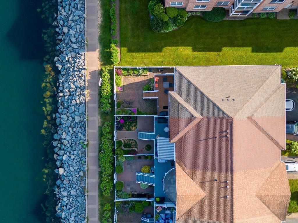 












13 Arthur Lismer Court

,
Bedford,




NS
B4A 4B4

