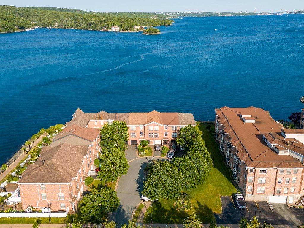 












13 Arthur Lismer Court

,
Bedford,




NS
B4A 4B4

