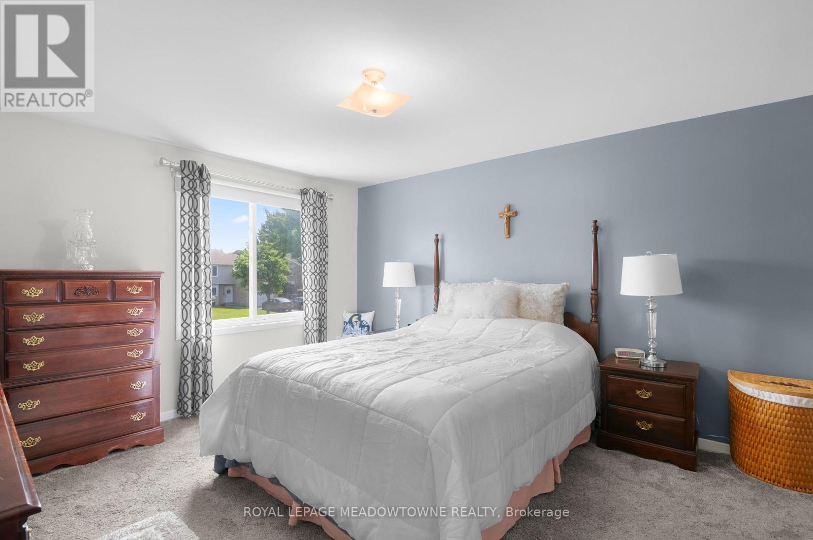 












6058 STARFIELD CRESCENT

,
Mississauga,




Ontario
L5N1X1

