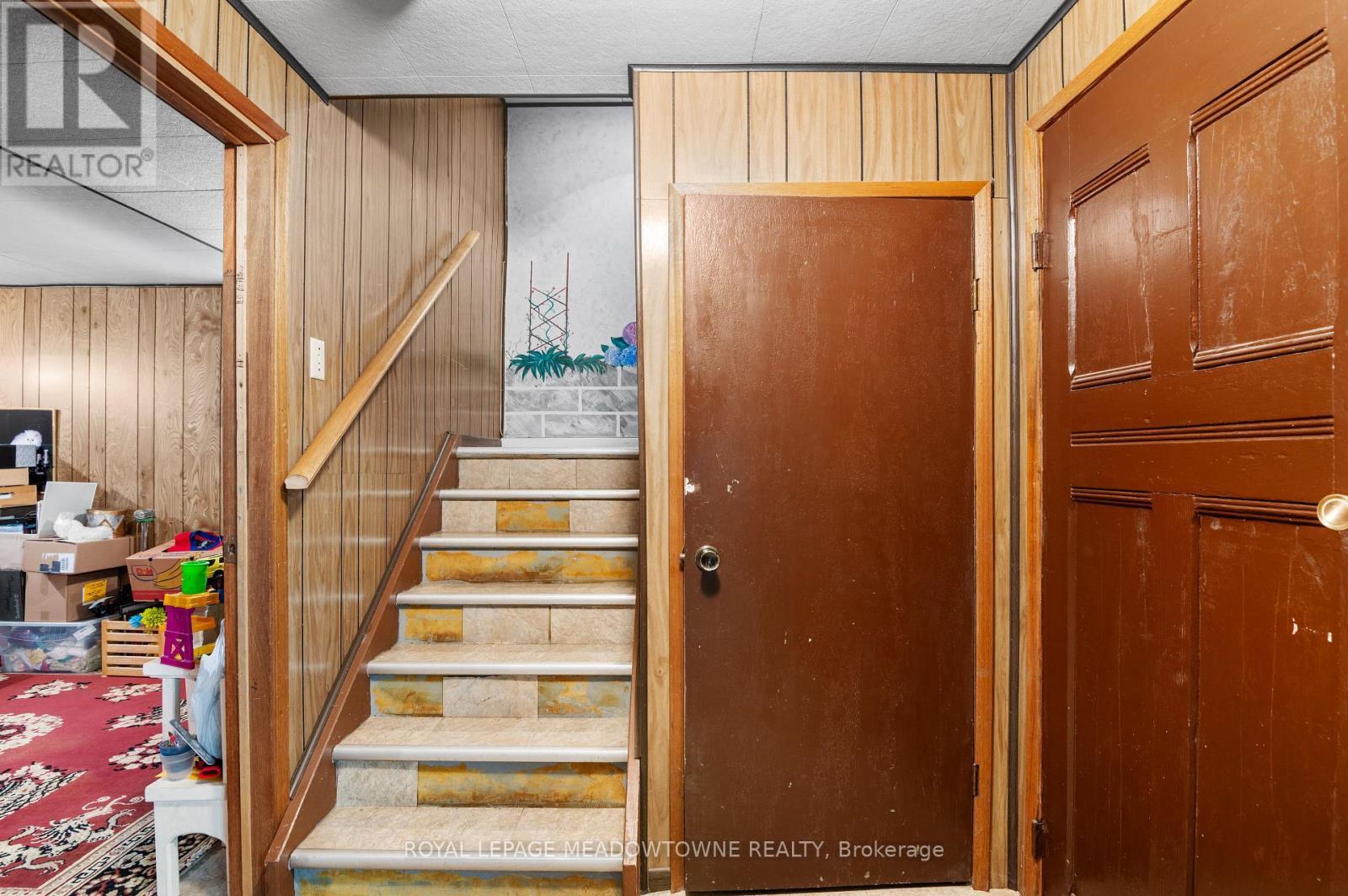 












6058 STARFIELD CRESCENT

,
Mississauga,




Ontario
L5N1X1

