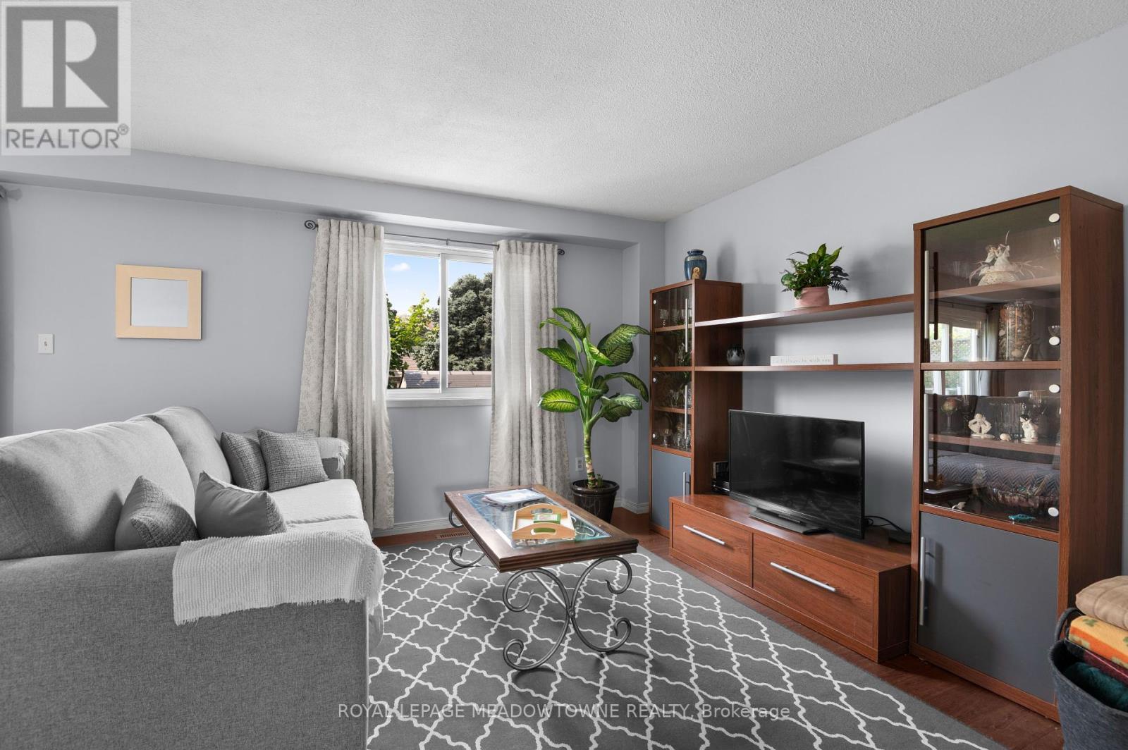 












6058 STARFIELD CRESCENT

,
Mississauga,




Ontario
L5N1X1

