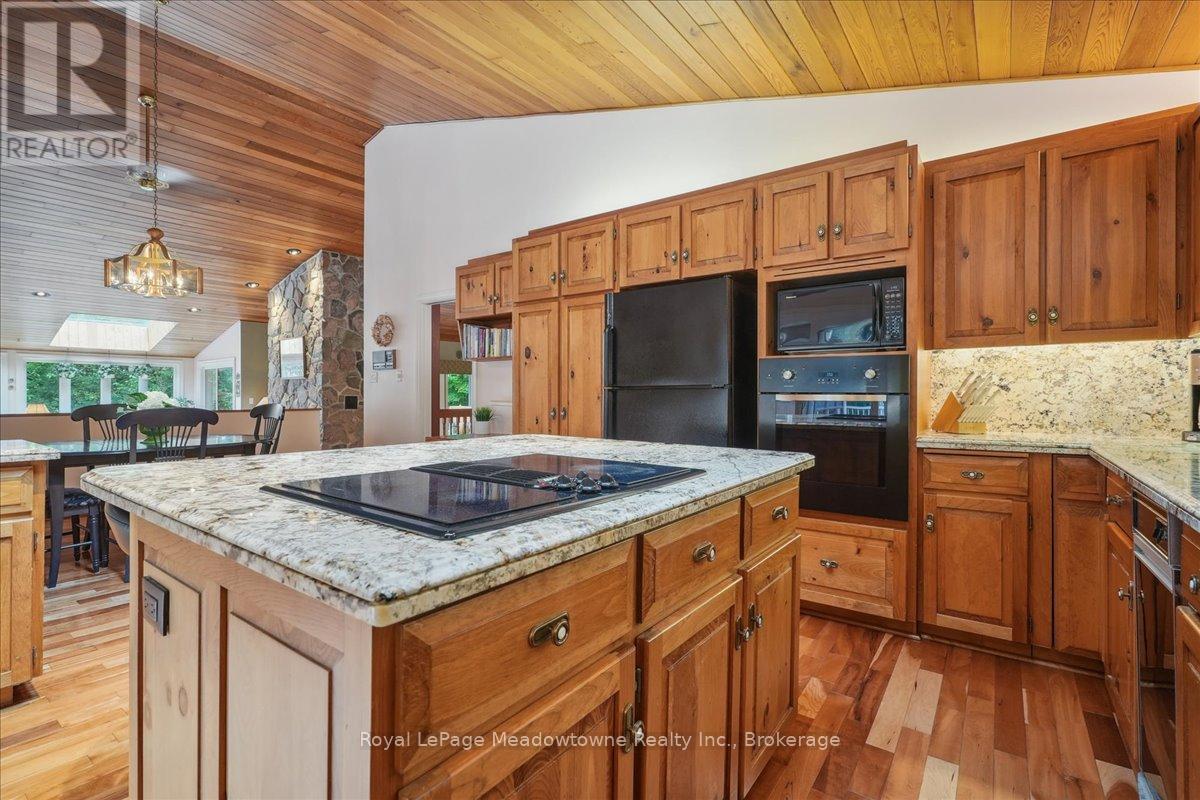 












5590 STEELES AVENUE W

,
Milton,




Ontario
L9E0R5

