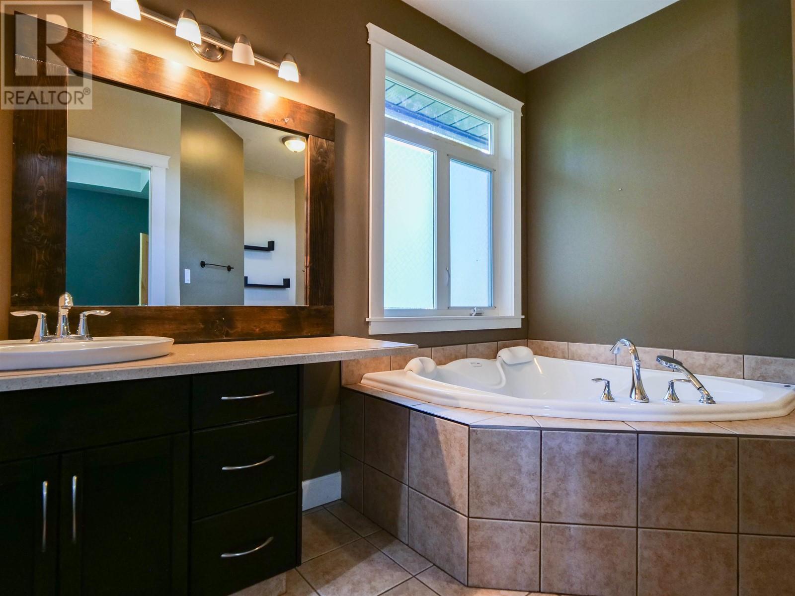 












556 DENNIS ROAD

,
Quesnel,




British Columbia
V2J5W7

