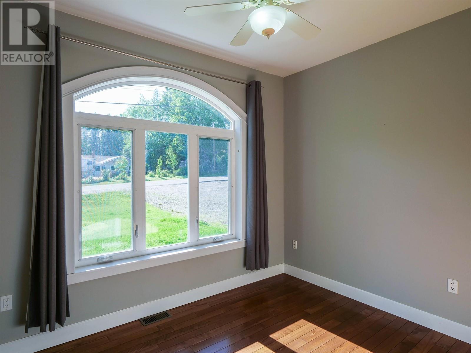 












556 DENNIS ROAD

,
Quesnel,




British Columbia
V2J5W7

