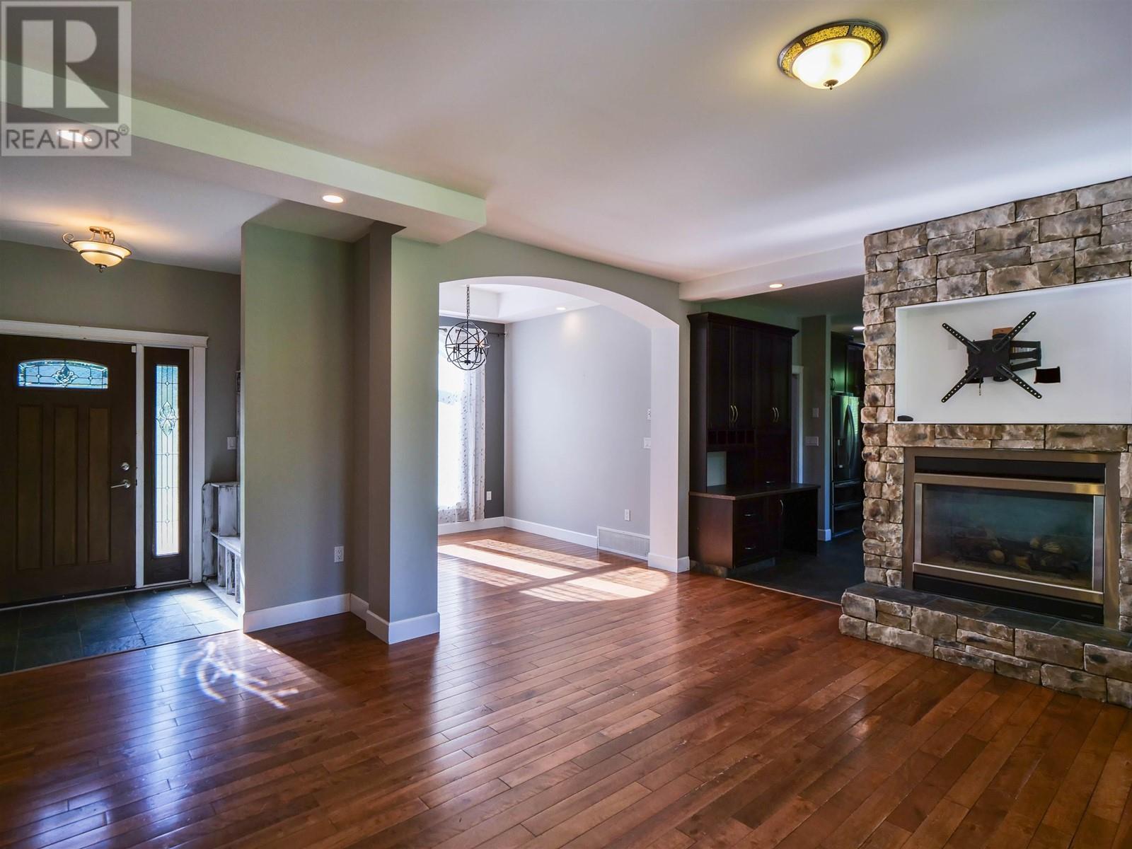 












556 DENNIS ROAD

,
Quesnel,




British Columbia
V2J5W7

