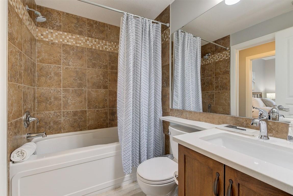 









654


Cook

Road, 359,
Kelowna,




BC
V1W 3G7

