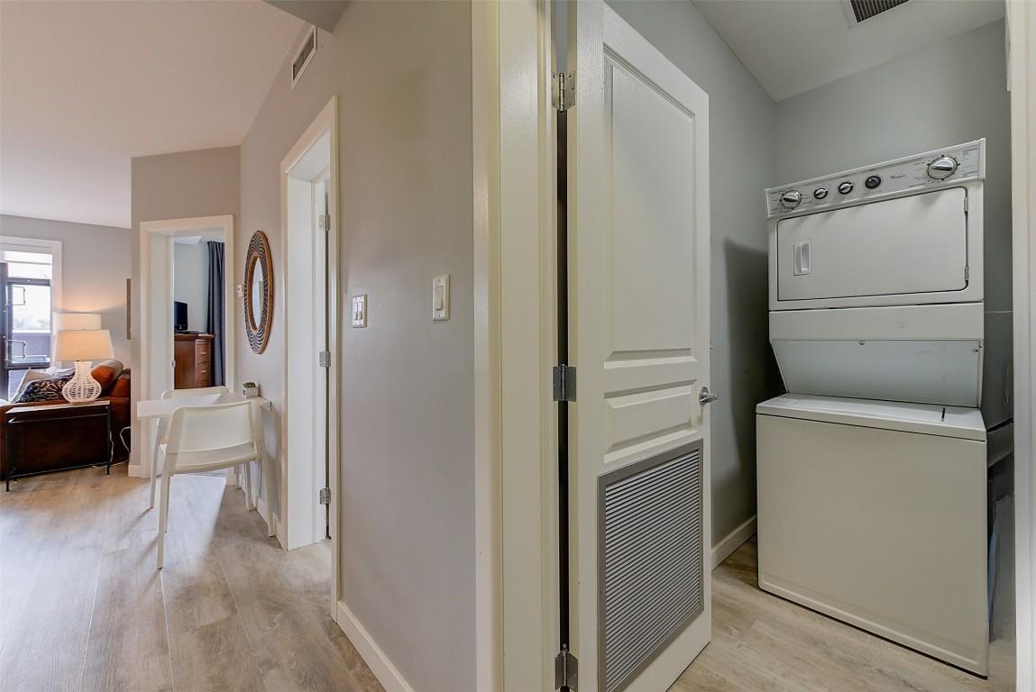 









654


Cook

Road, 359,
Kelowna,




BC
V1W 3G7

