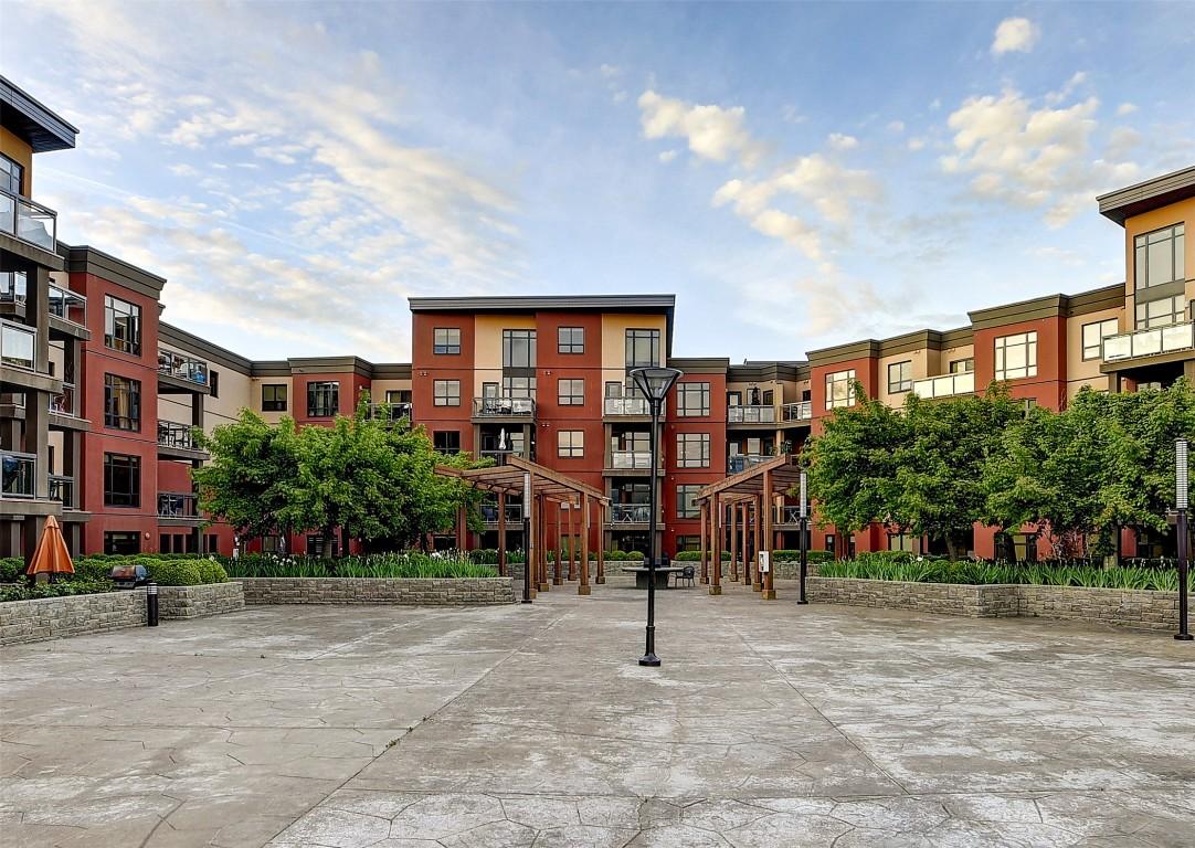 









654


Cook

Road, 359,
Kelowna,




BC
V1W 3G7

