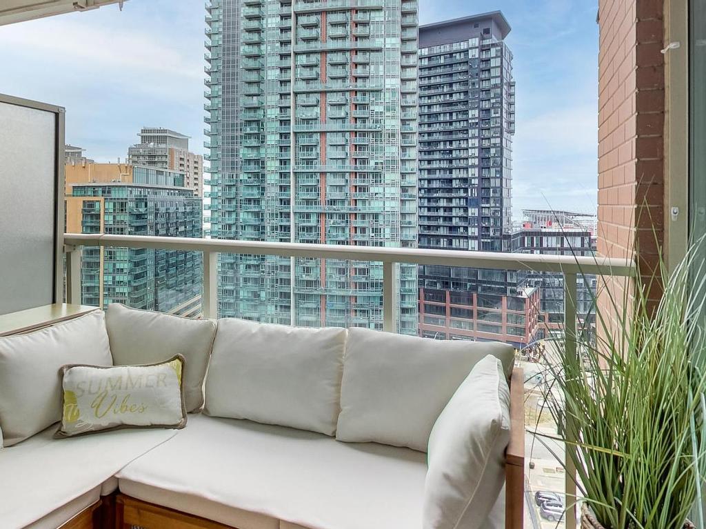









125


Western Battery

Road, 1509,
Toronto,




ON
M6K 3R8

