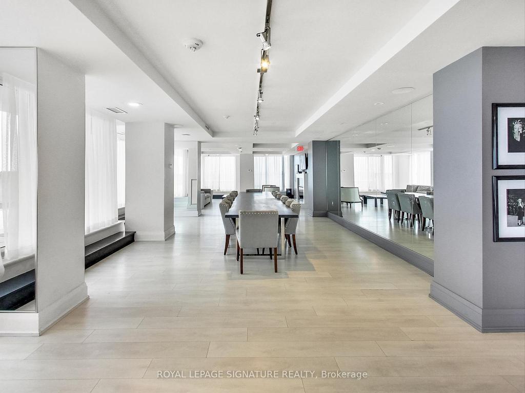 









125


Western Battery

Road, 1509,
Toronto,




ON
M6K 3R8

