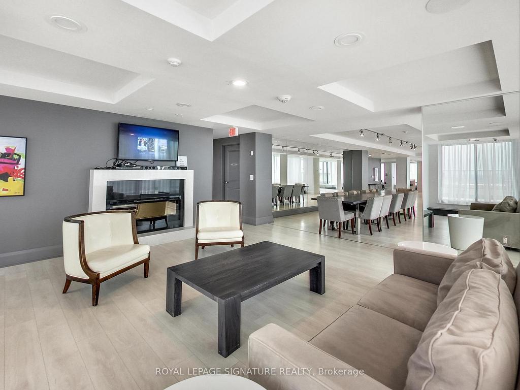 









125


Western Battery

Road, 1509,
Toronto,




ON
M6K 3R8

