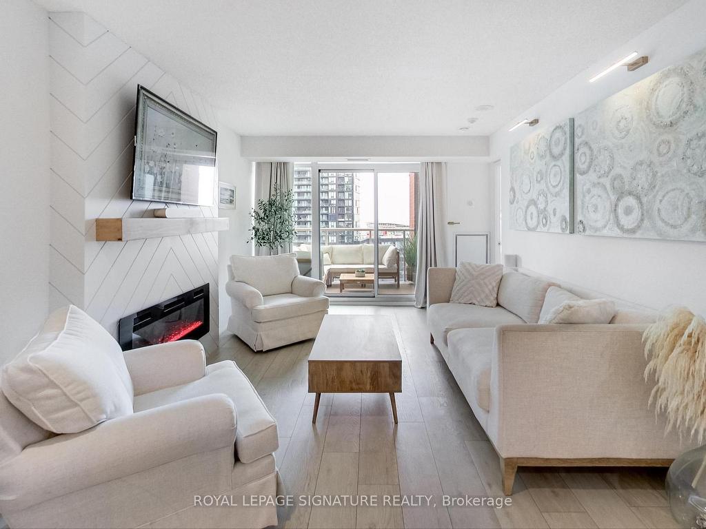 









125


Western Battery

Road, 1509,
Toronto,




ON
M6K 3R8

