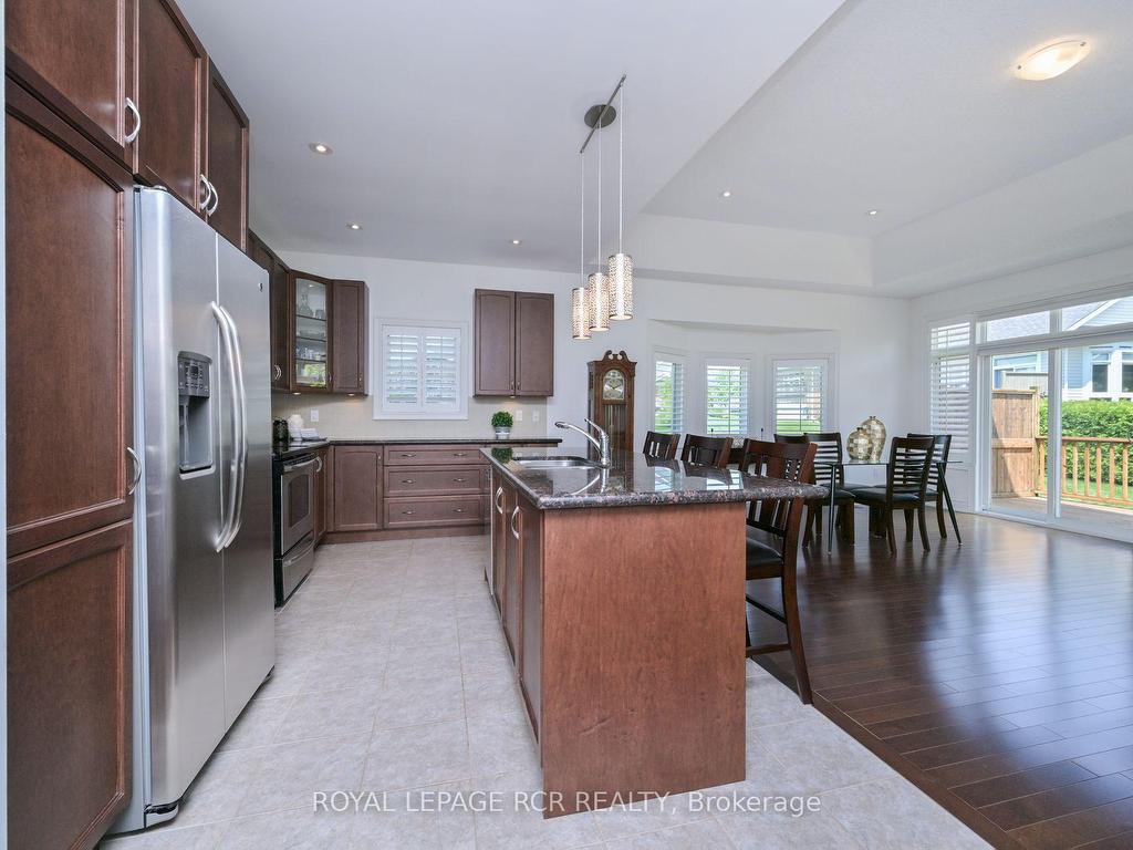 









200


Kingfisher

Drive, 130,
Mono,




ON
L9W 0B3

