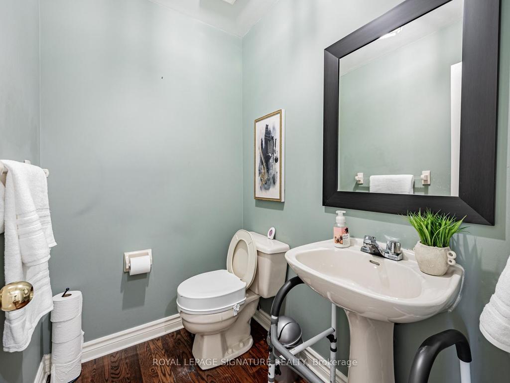 









288


Howell

Crescent,
Pickering,




ON
L1V 6B9

