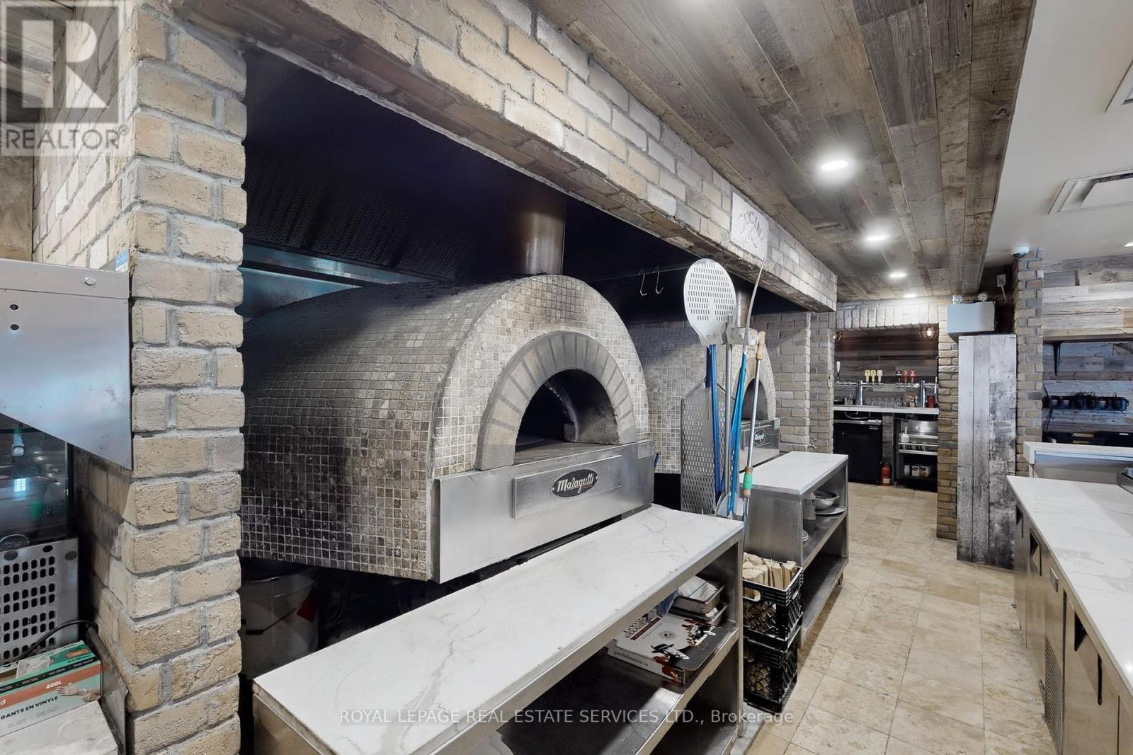 












22 ONTARIO STREET

,
Milton,




Ontario
L9T2M6

