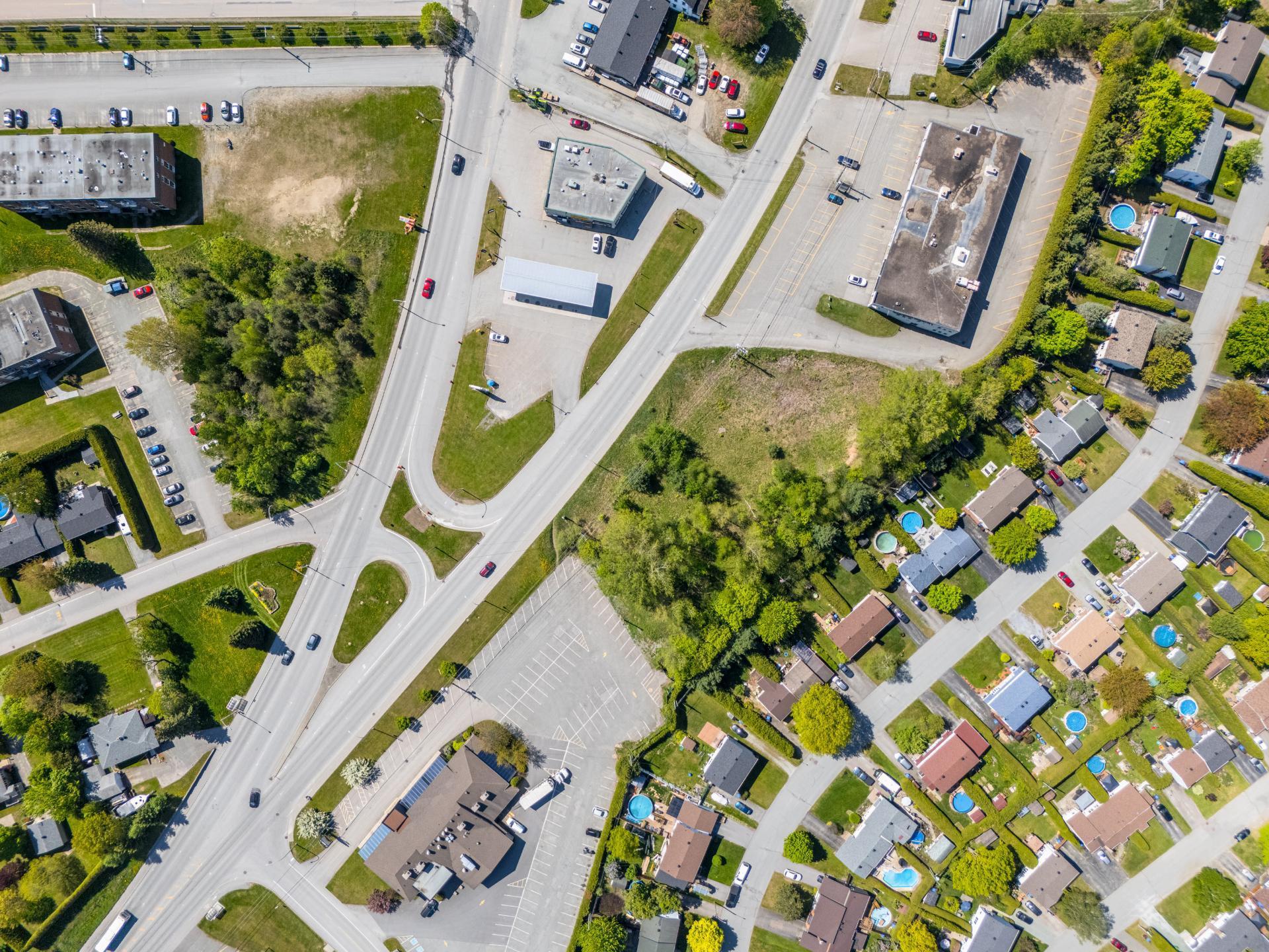 












12e Avenue N.

,
Sherbrooke (Fleurimont),







QC
J1E3K7

