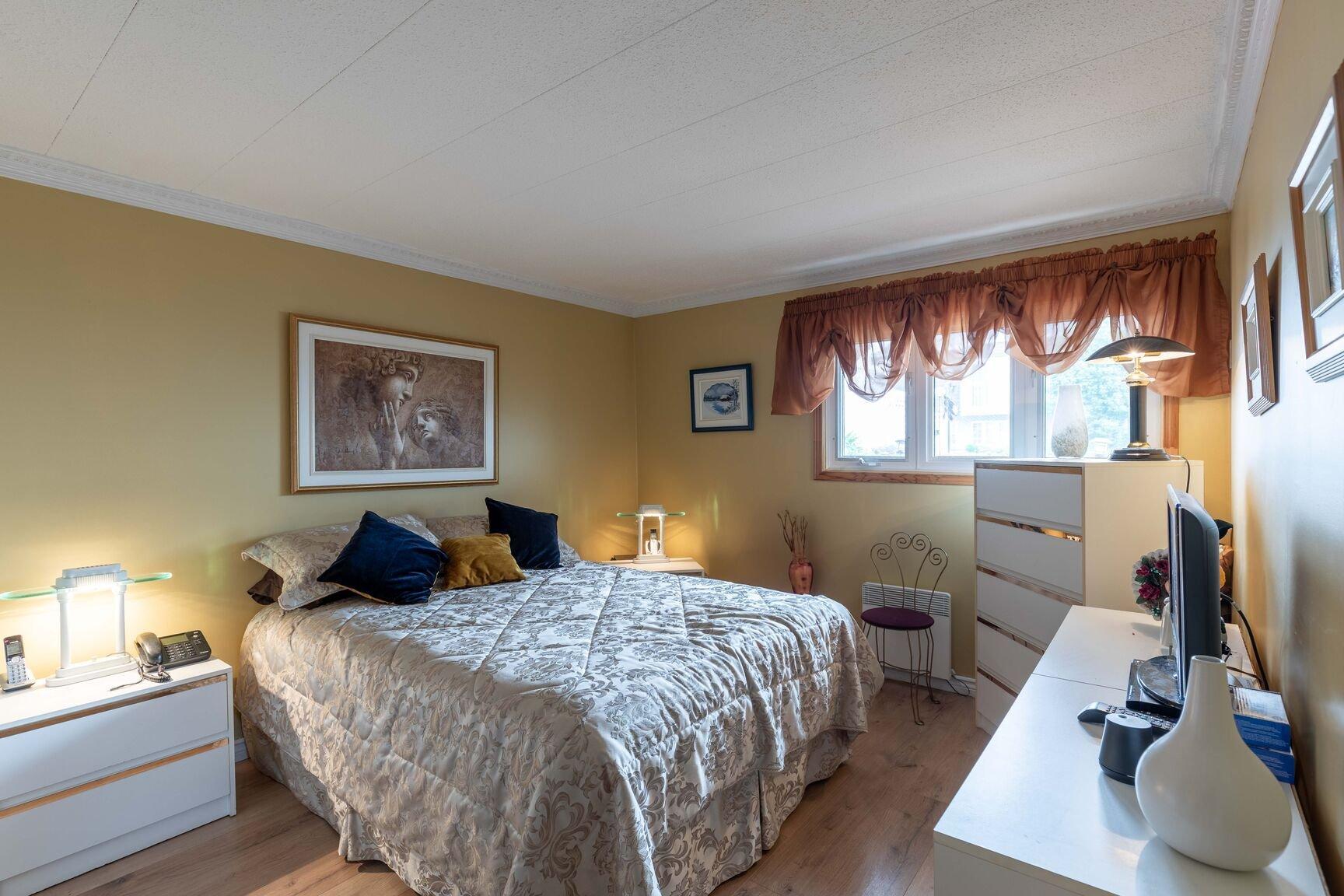 









57


Rue de Dubuisson

,
Gatineau (Gatineau),




QC
J8T1B3

