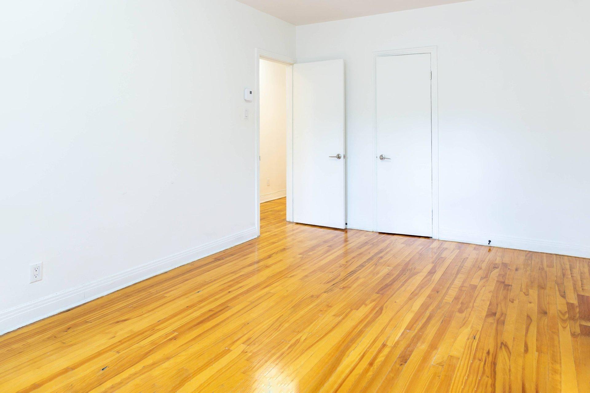 









3485


Av. Ellendale

, 12,
Montréal (Côte-des-Neiges/Notre-Dame-de-Grâce),




QC
H3S1W8

