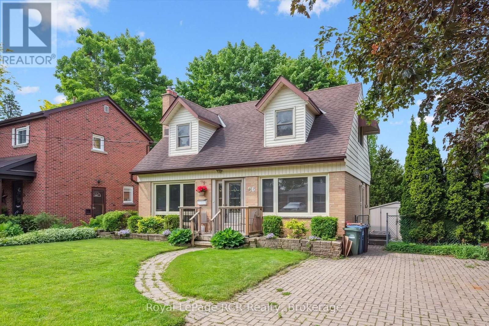 












26 ELGINFIELD DRIVE

,
Guelph (Grange Road),




Ontario
N1E4E6

