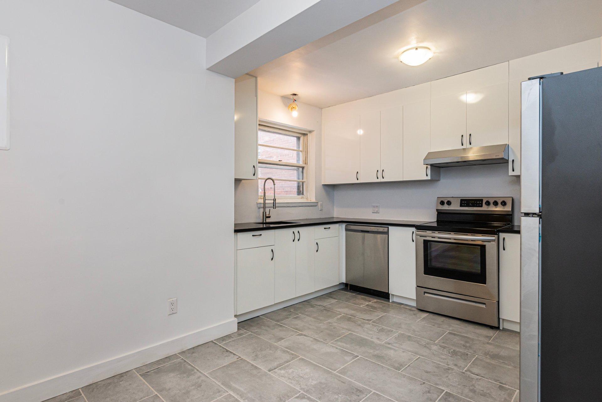 









3485


Av. Ellendale

, 5,
Montréal (Côte-des-Neiges/Notre-Dame-de-Grâce),




QC
H3S1W8

